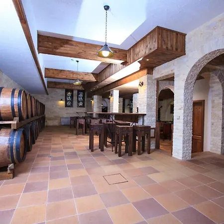 Zlaten Family Hotel- Monument Of Cultural Significance